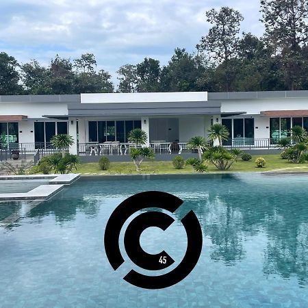 Club45 Hotel Kham Yai Екстериор снимка