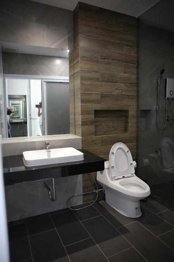 Club45 Hotel Kham Yai Екстериор снимка