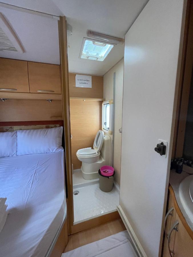 Club45 Hotel Kham Yai Екстериор снимка