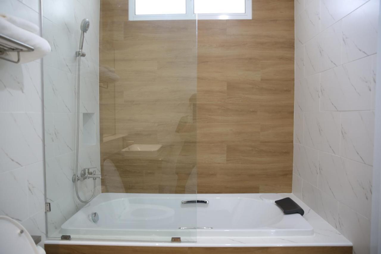 Club45 Hotel Kham Yai Екстериор снимка